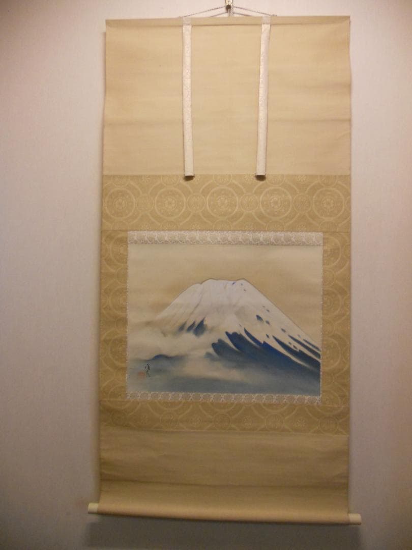 掛け軸 領崖 富岳 絹本 希少 軸装 茶道具 掛軸 美品 です。