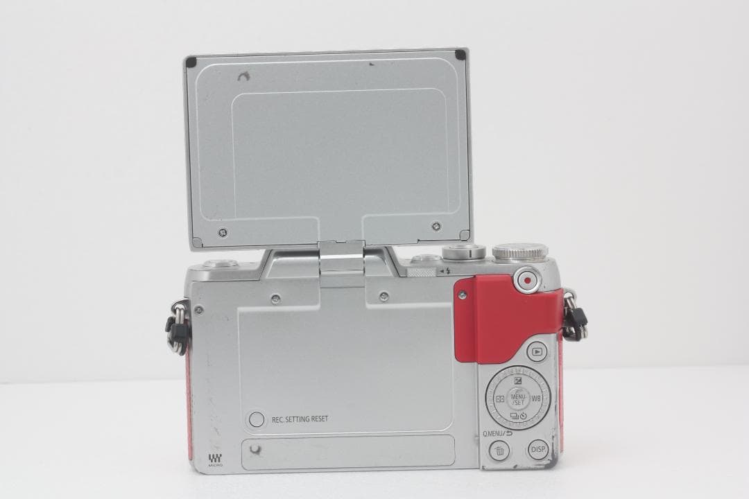 Panasonic LUMIX DMC-GF7 ボディ 完動品 #289b