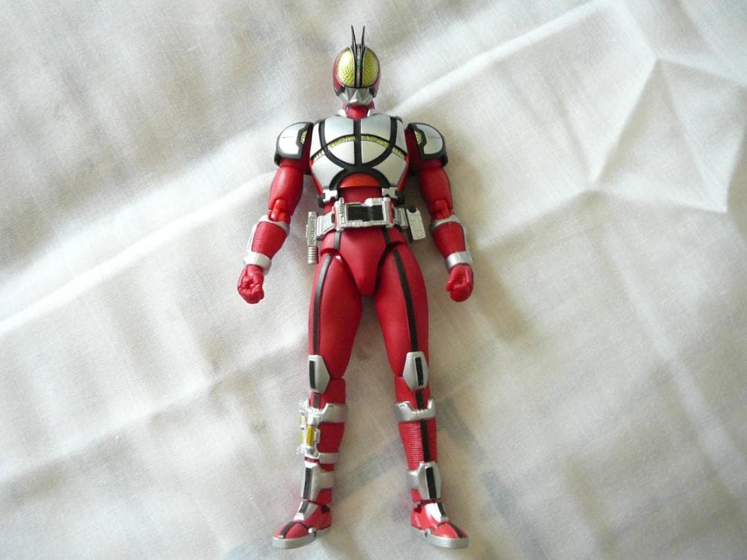 仮面ライダー　フィギュアーツ　画像のものがすべてです