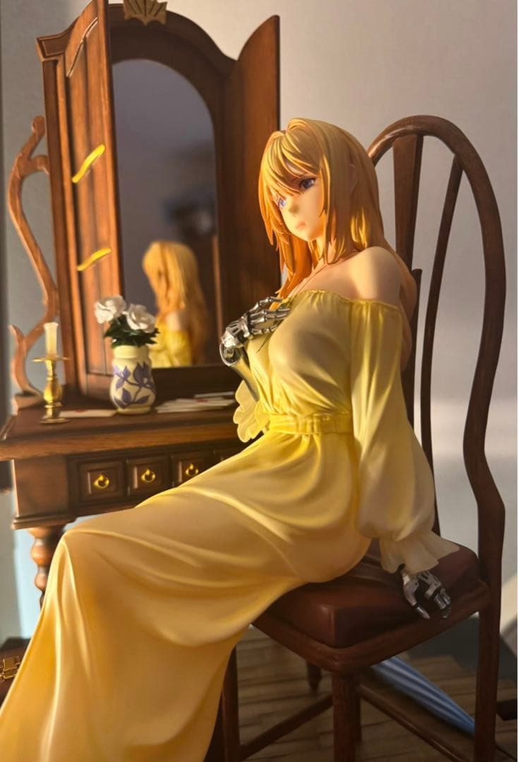 ヴァイオレット・エヴァーガーデン　パジャマ　フィギュア　ガレージキット