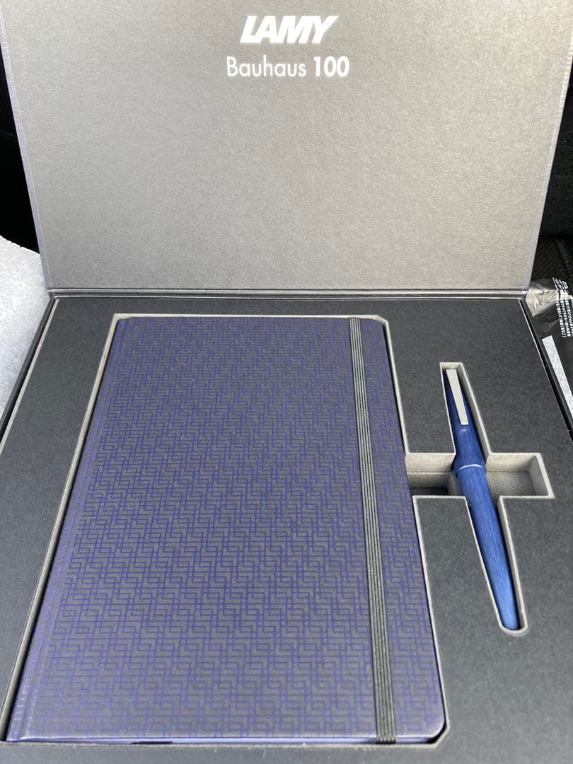 （期間限定特価！6/8のみ）LAMY2000 Bauhaus リミテッド