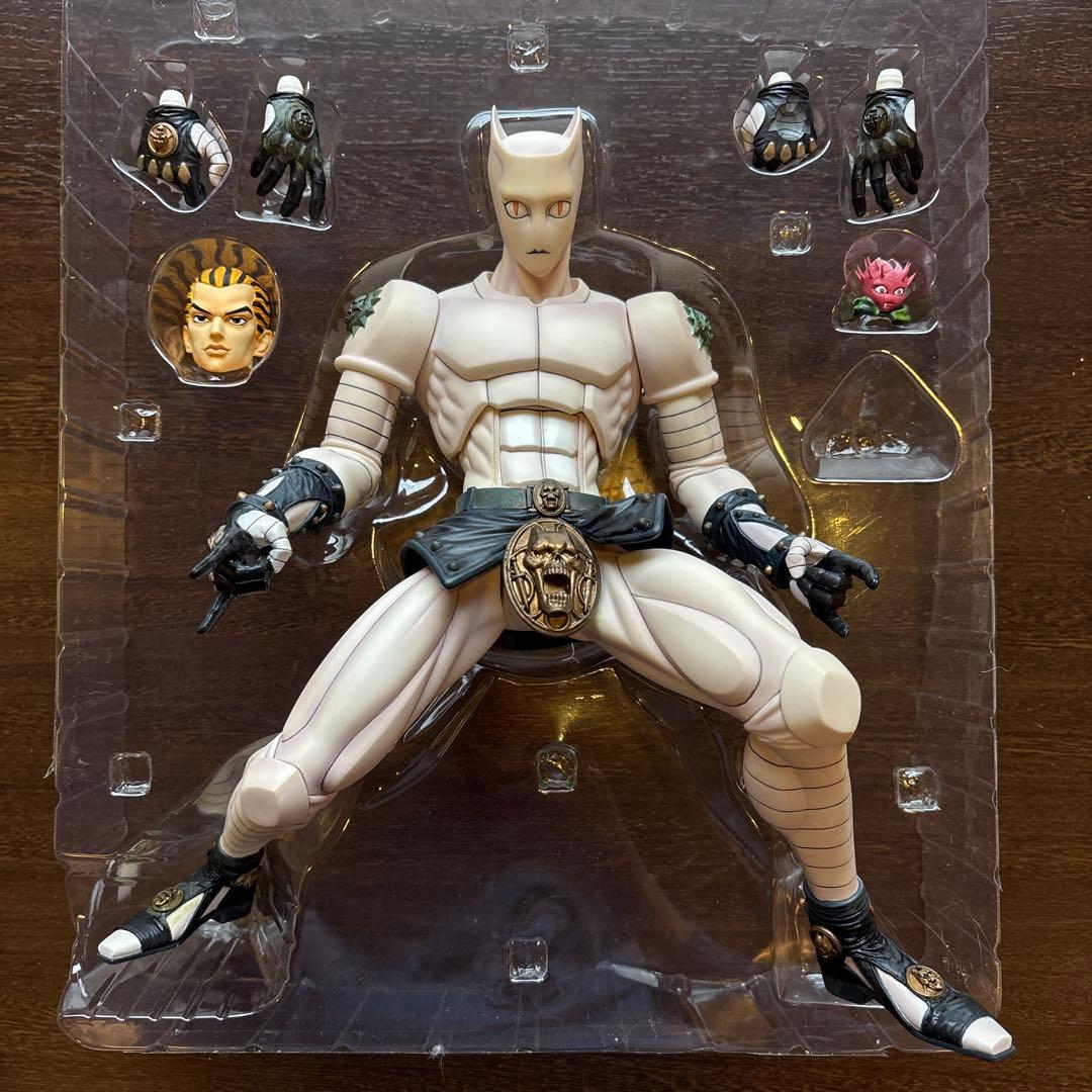 RAH吉良吉影キラークイーン　ジョジョの奇妙な冒険　第4部　超像可動