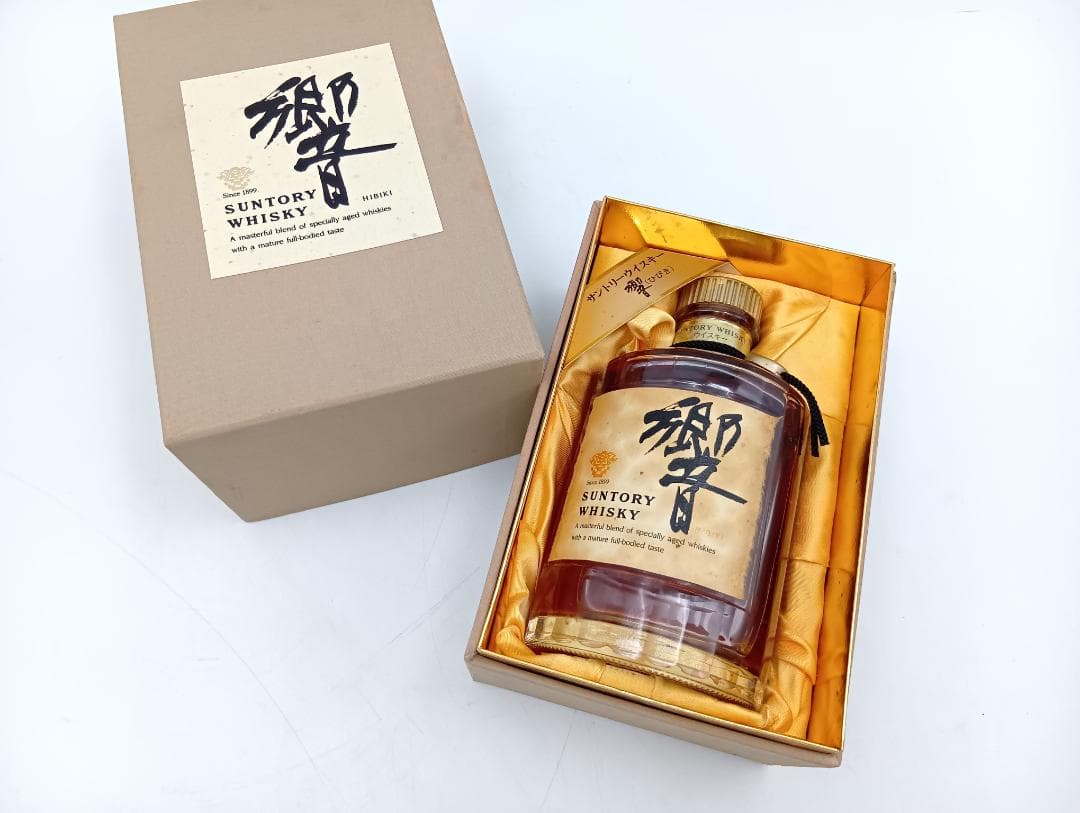 【未開栓】サントリー ウイスキー響 ゴールドラベル 古酒