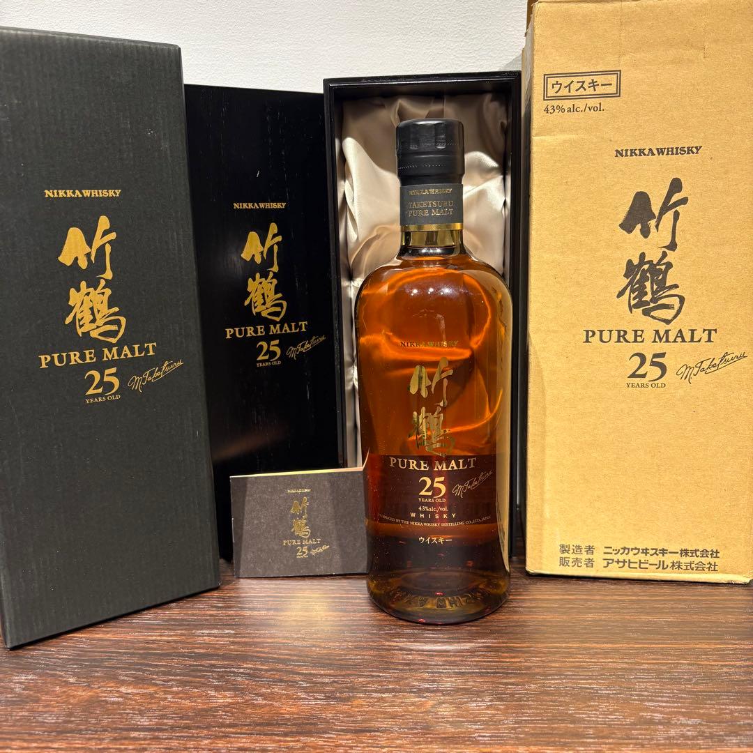 NIKKA WHISKY 竹鶴 PURE MALT 25年　竹鶴25年