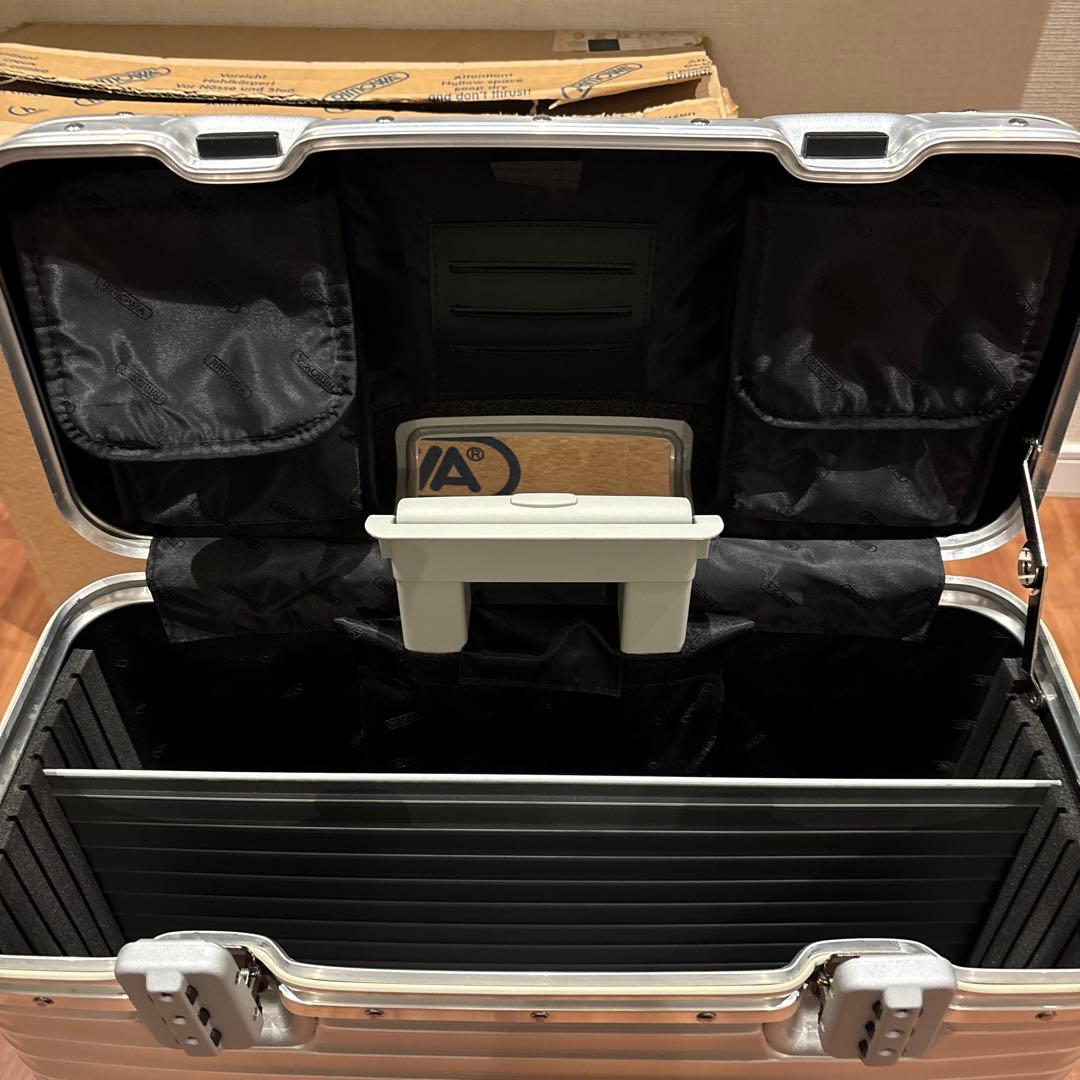 よ*ん様 RIMOWA 6511トパーズパイロットトロリー　2輪　[廃盤] Au