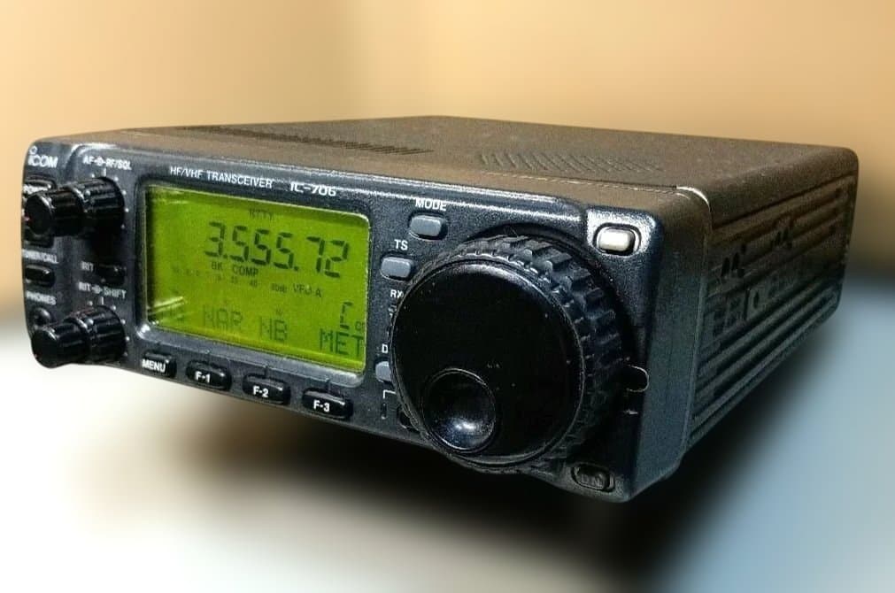 カ*ン様 【ビネガー修理済】アイコム　IC-706 HF/VHFトランシーバー