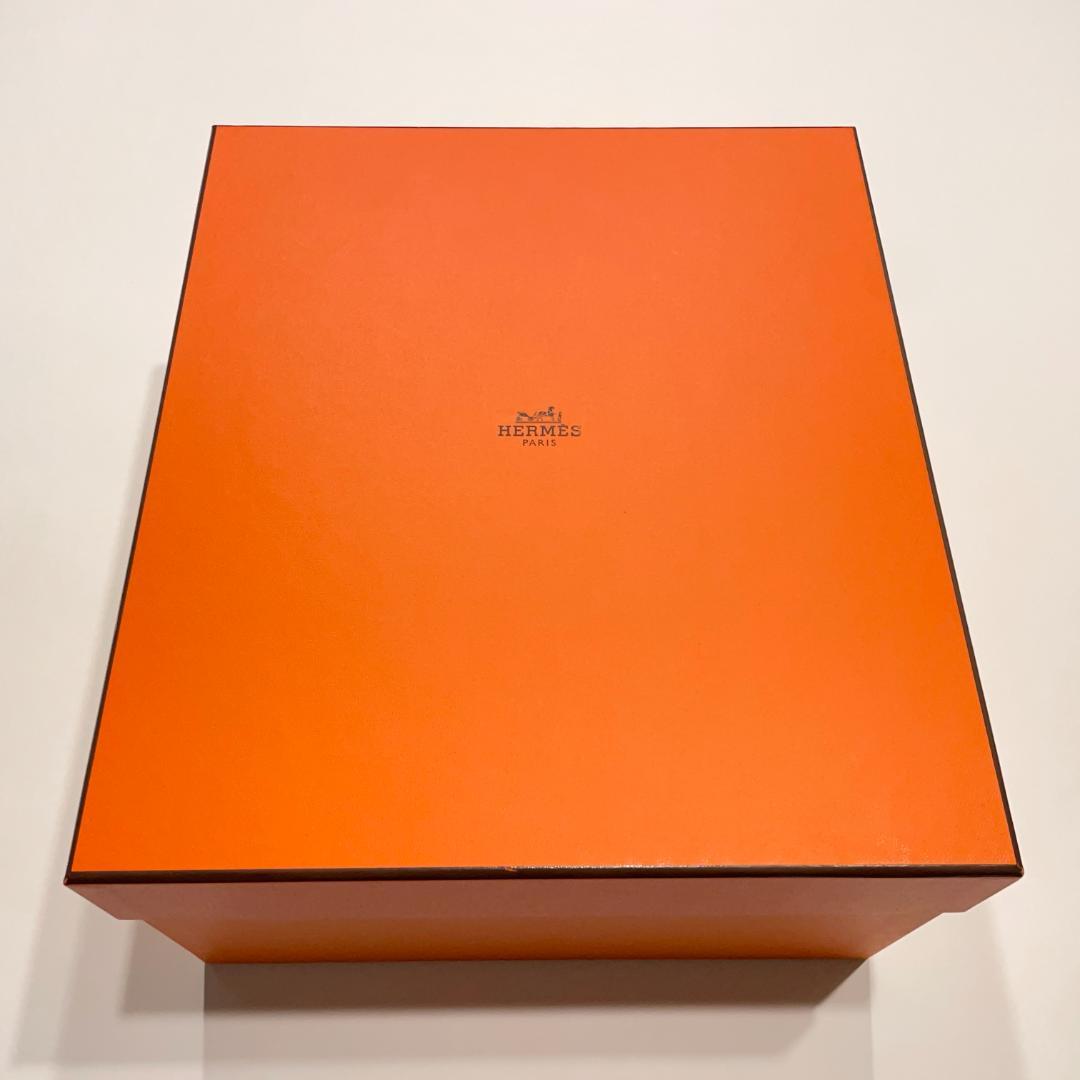 HERMES エルメス　箱(32×28×16cm)　バーキン25　1497　②