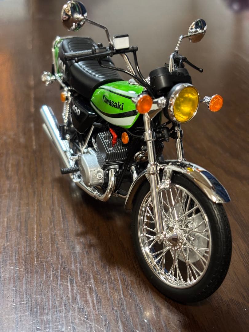 KH400 プラモデル バイク