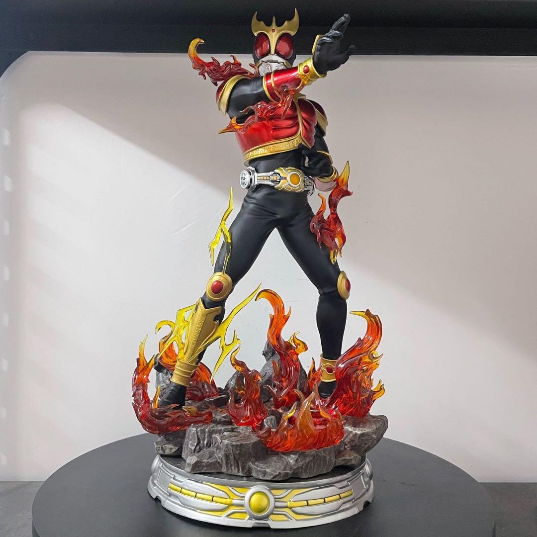 仮面ライダー　クウガ　高さ38cm 海外フィギュア