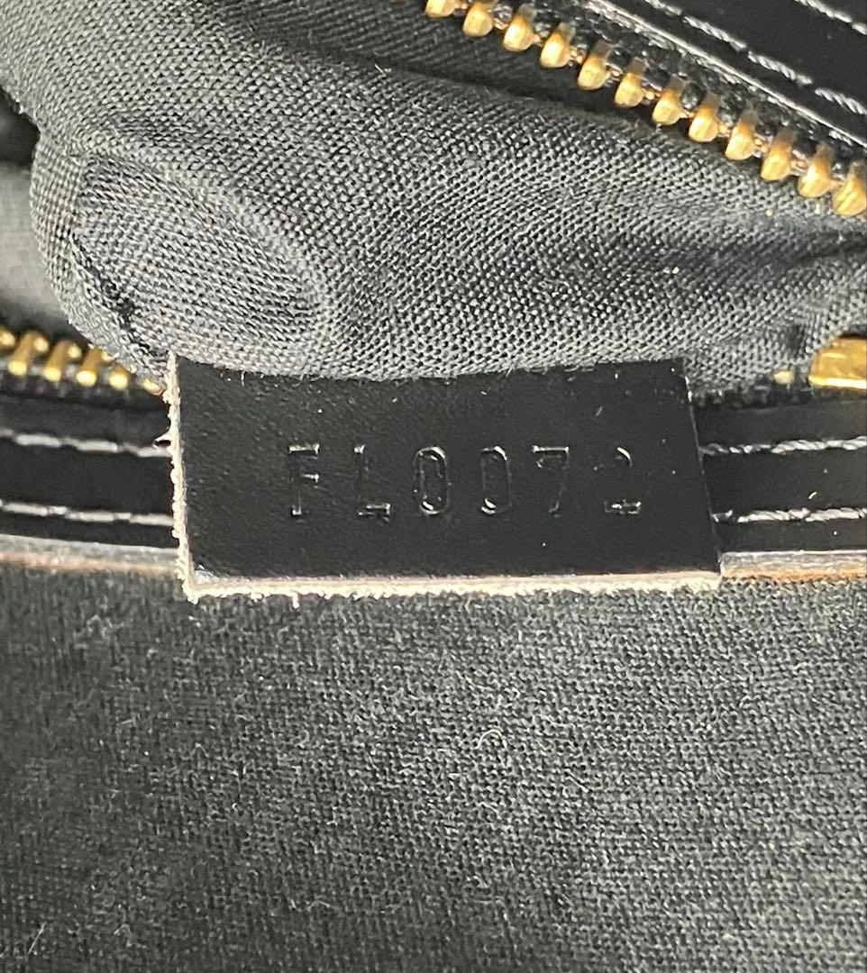 ⭐️ 極美品 ルイ・ヴィトン エピ フィガリ PM ハンドバッグ ブラック 鑑定済