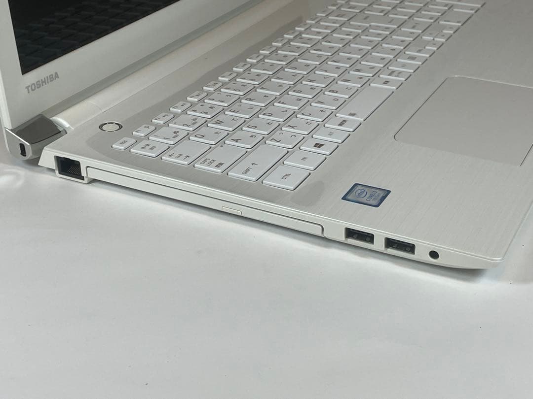 【高性能】東芝◇Dynabook◇SSD256GB◇ホワイト◇ChatGPT搭載