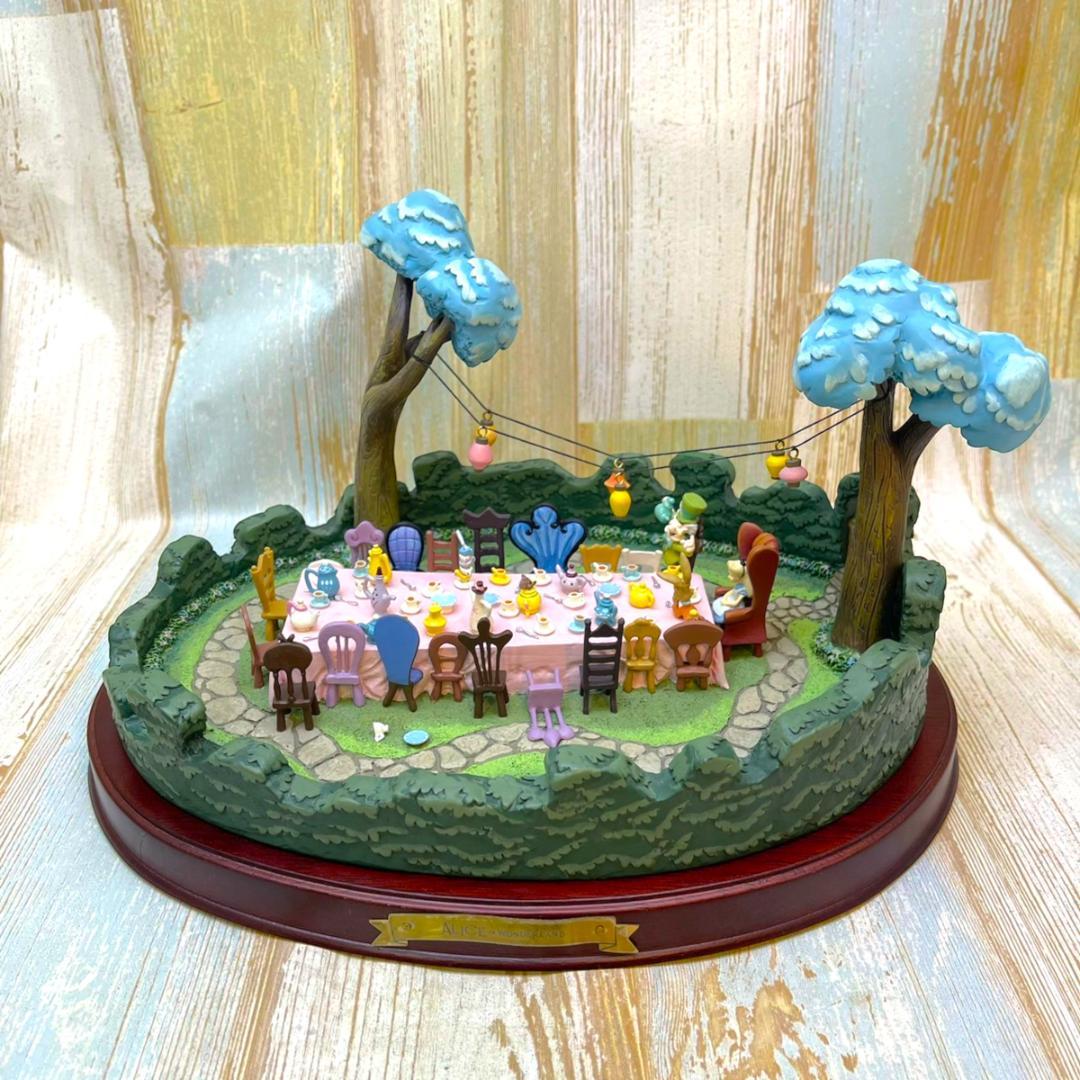 激レア★WDCC 不思議の国のアリス ティーパーティー フィギュア お茶会