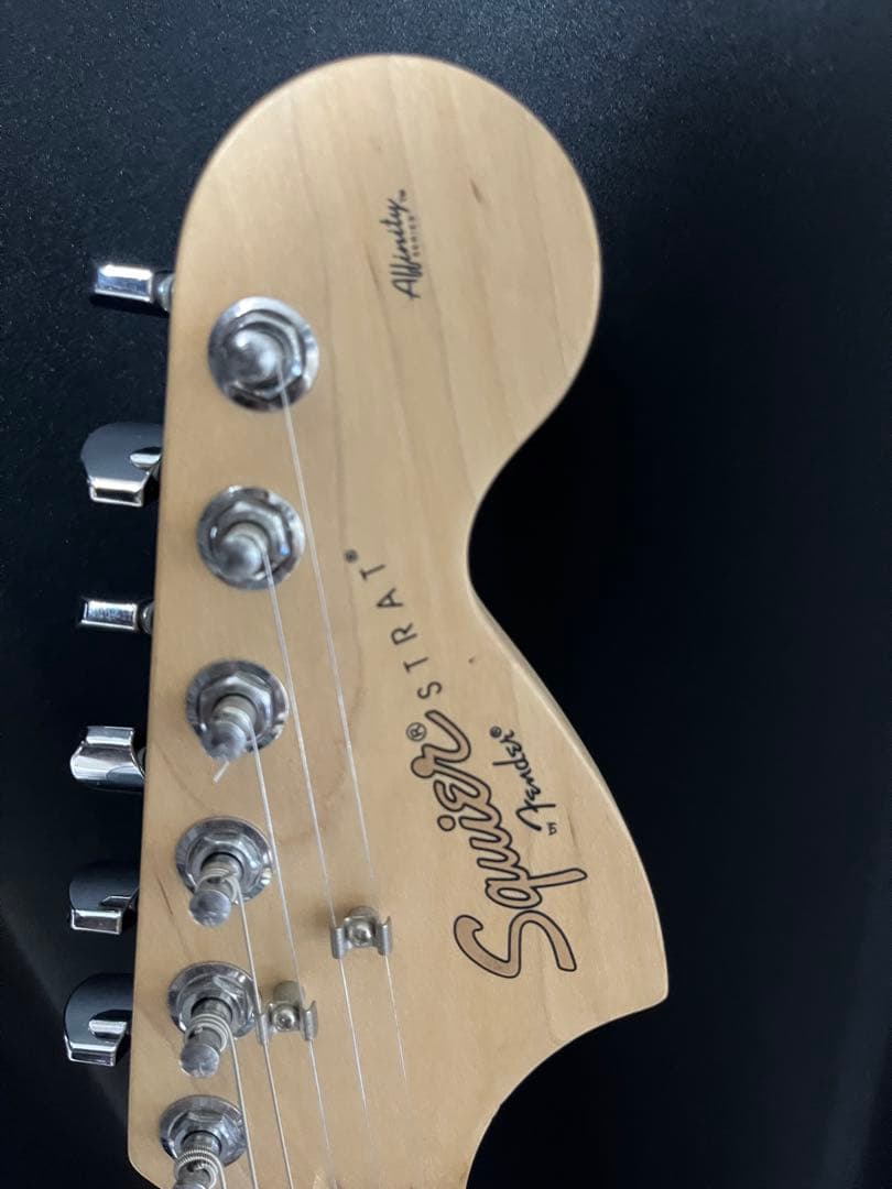 スクワイアーFenderストラトカスタム品