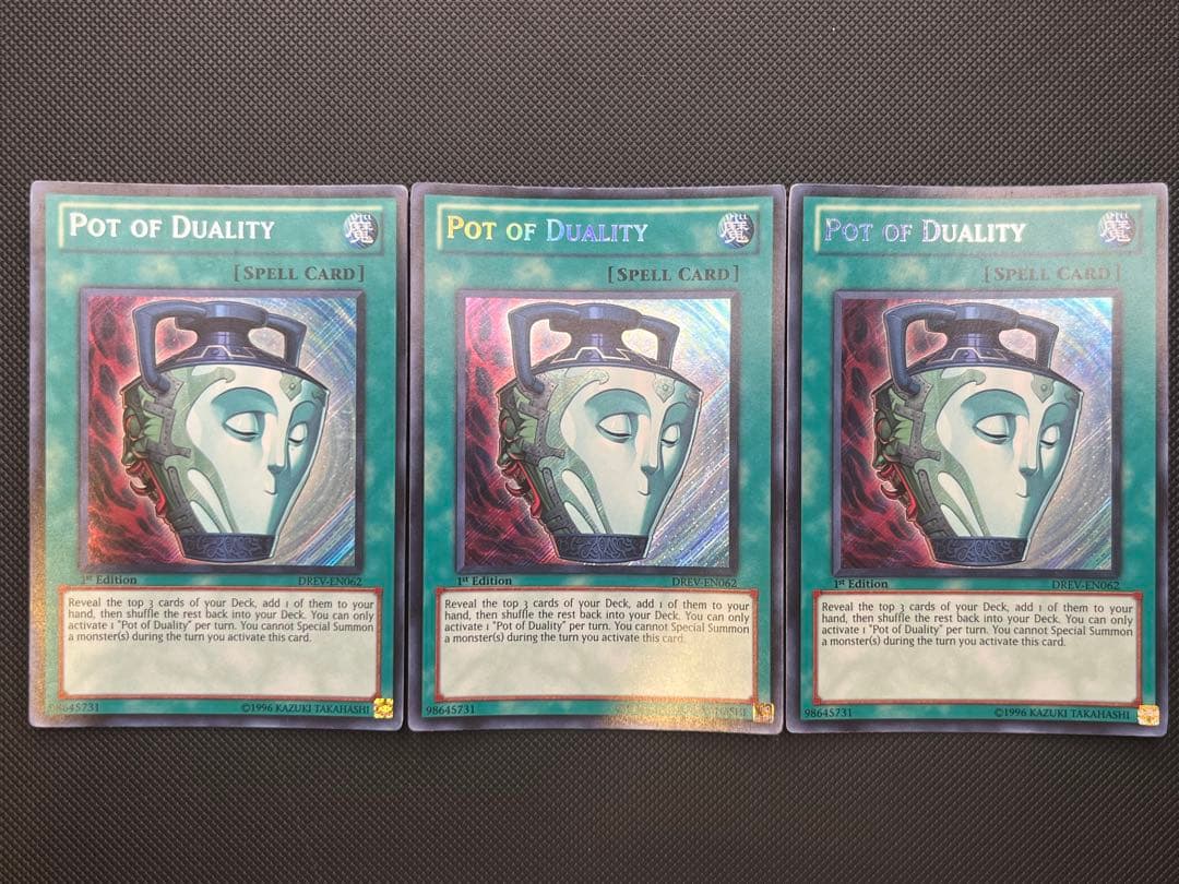 遊戯王 強欲で謙虚な壺 英語版 1st シークレット 3枚セット