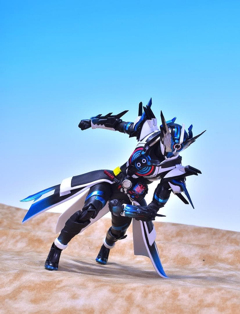 改造品 S.H.フィギュアーツ 仮面ライダー クローズエボル