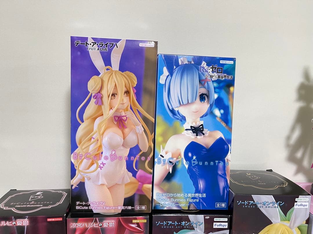 バニーガールフィギュア全２７体まとめ売り！