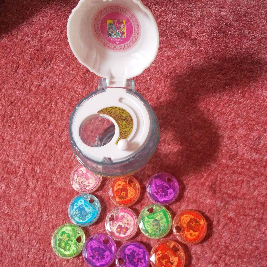 歴代プリキュア勢揃いカード８０枚越え