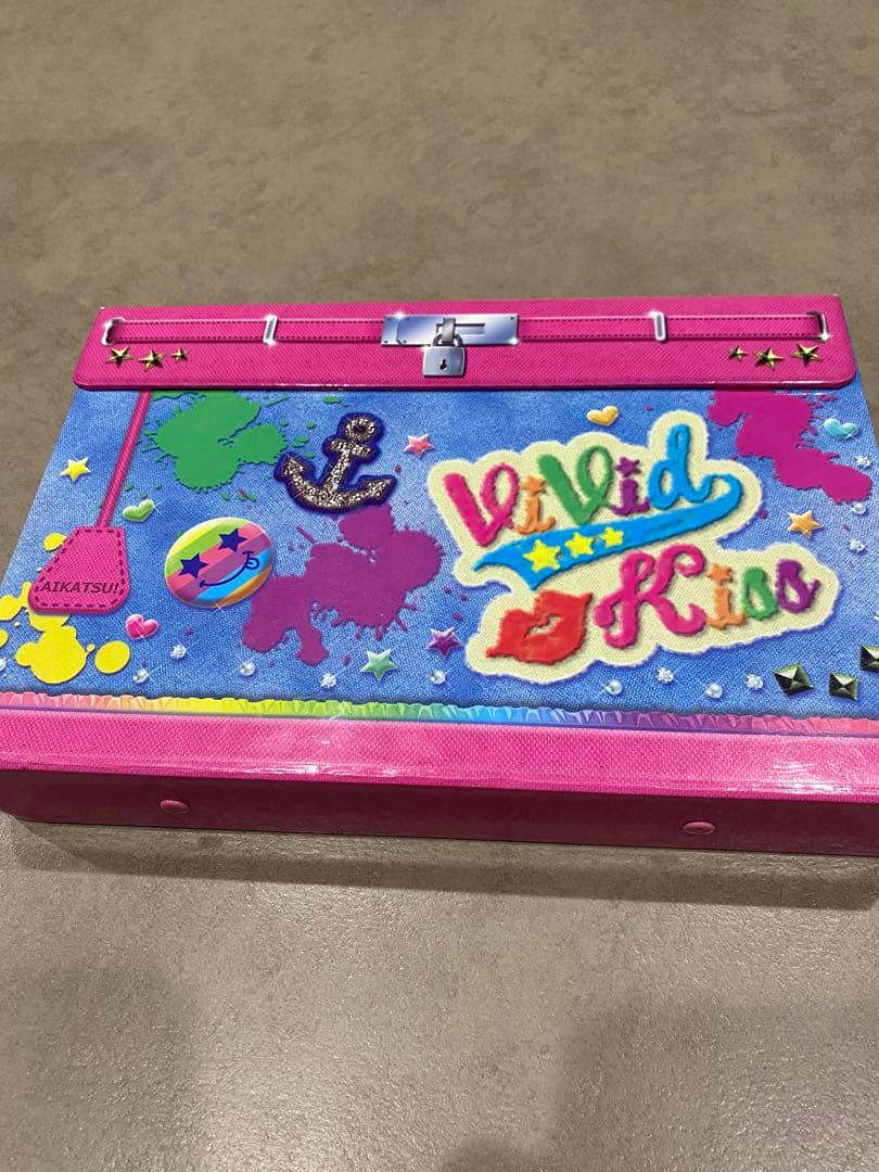 アイカツカード　87枚　ケース付き