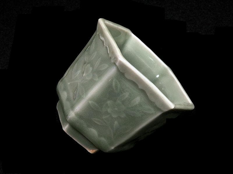 三田青磁　草花紋の図　向付　A991AS-BZv