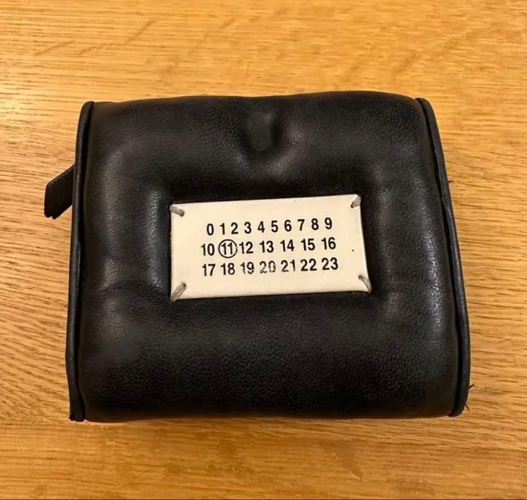 メゾンマルジェラ グラムスラム 三つ折り財布