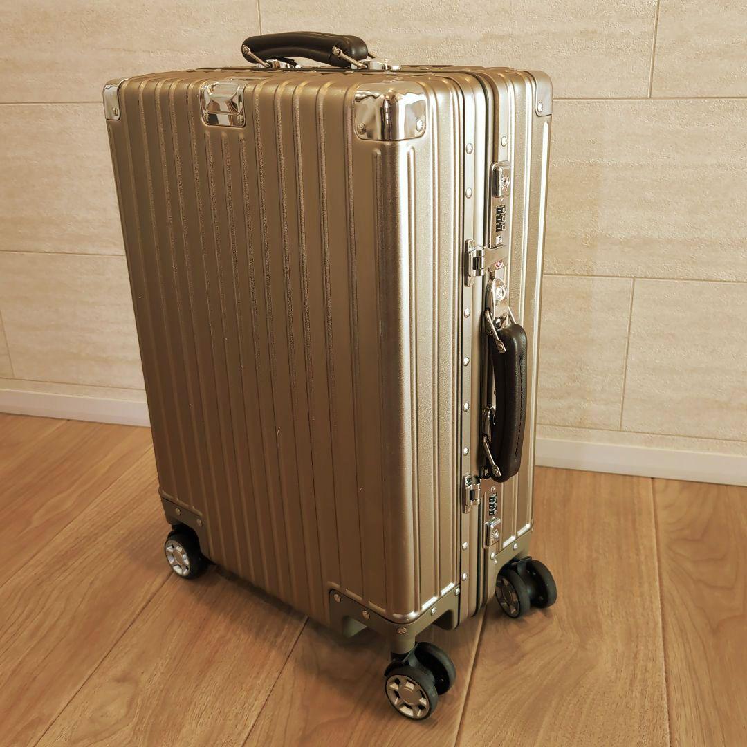 【機内持込】クロースKroeusアルミキャリーケース　スーツケース　TSAロック