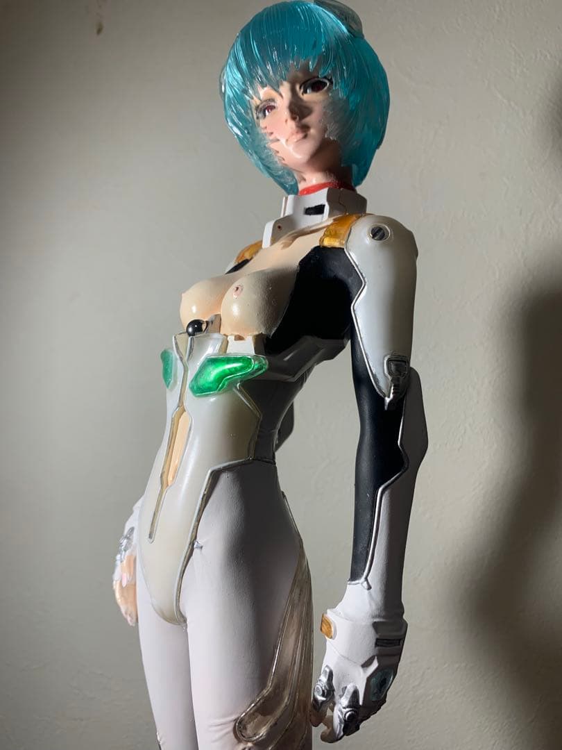 エヴァンゲリオンより綾波レイ ガレージキット完成品 荒木元太郎氏造形