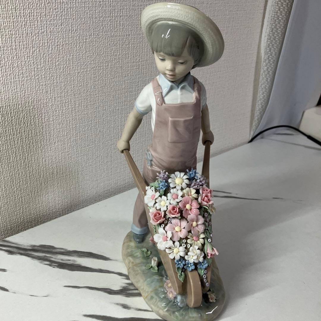 LLADRO リヤドロ 1283 花車を押す少女 箱付