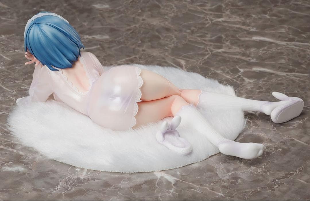 新品未開封 B-style アズールレーン チャパエフ 白騎兵の休日 1/4