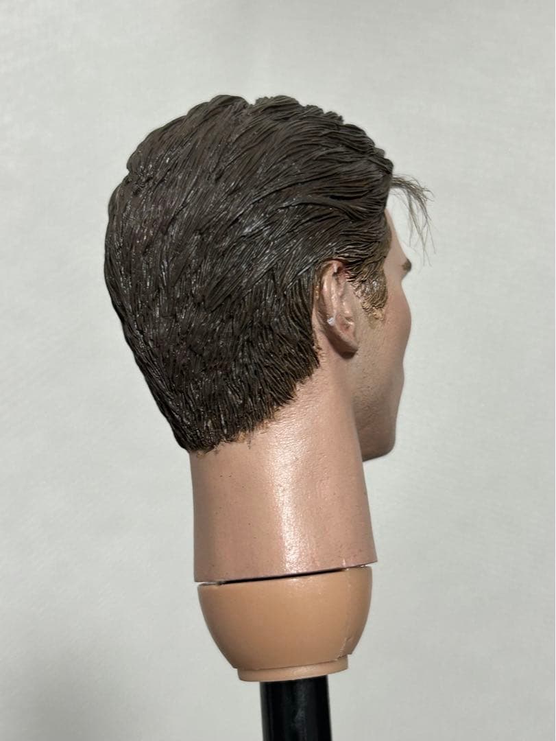 1/6 カスタムヘッド バットマン ビギンズ　ブルース・ウェイン