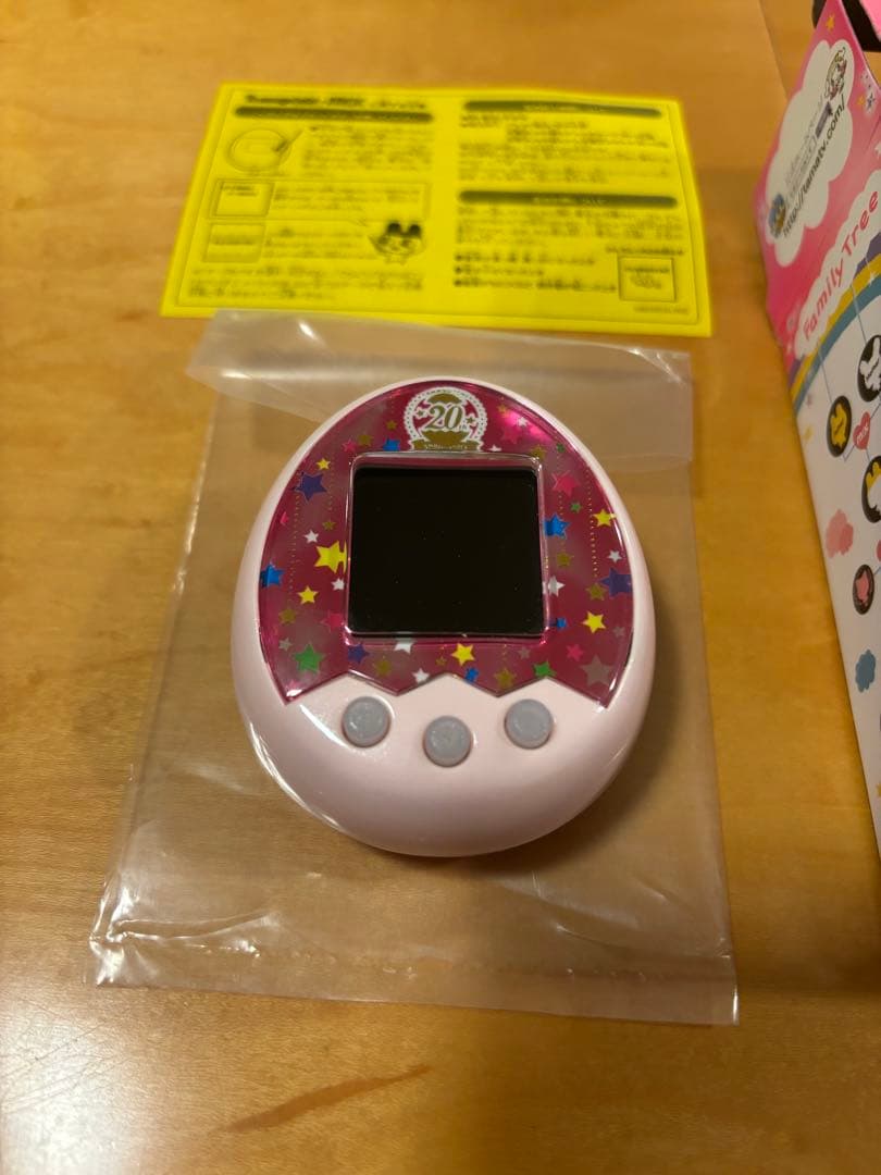 たまごっちみくす 20th Anniversary m!x ロイヤルピンク