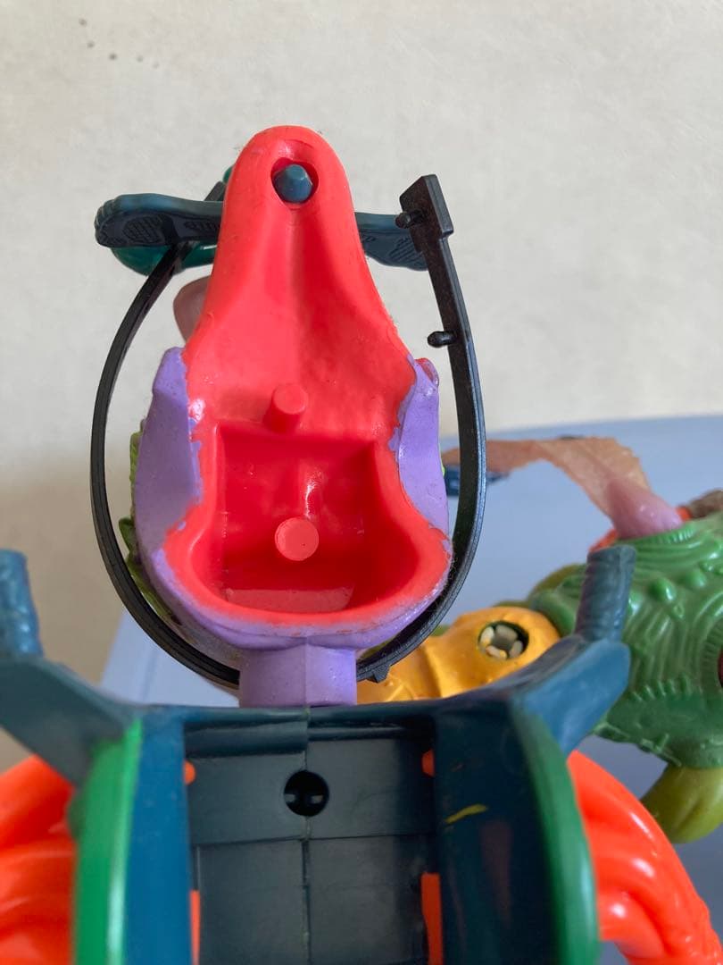 TMNTミュータントタートルズ フィギュア　2点セット。