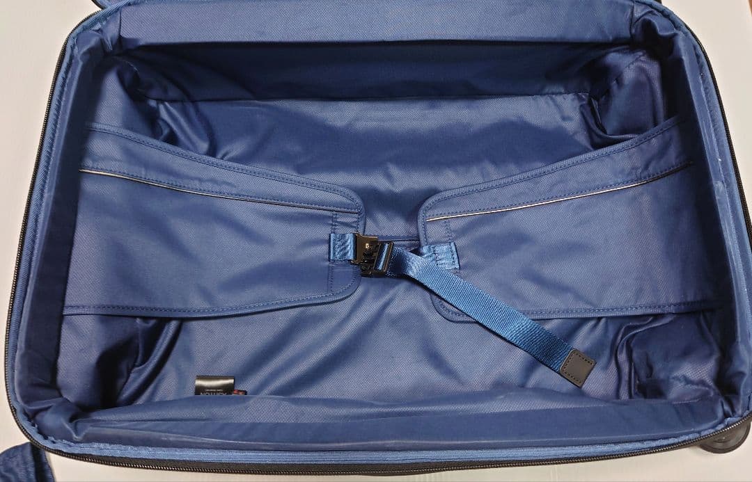 TUMI(トゥミ) メンズキャリーバッグ(希少品)