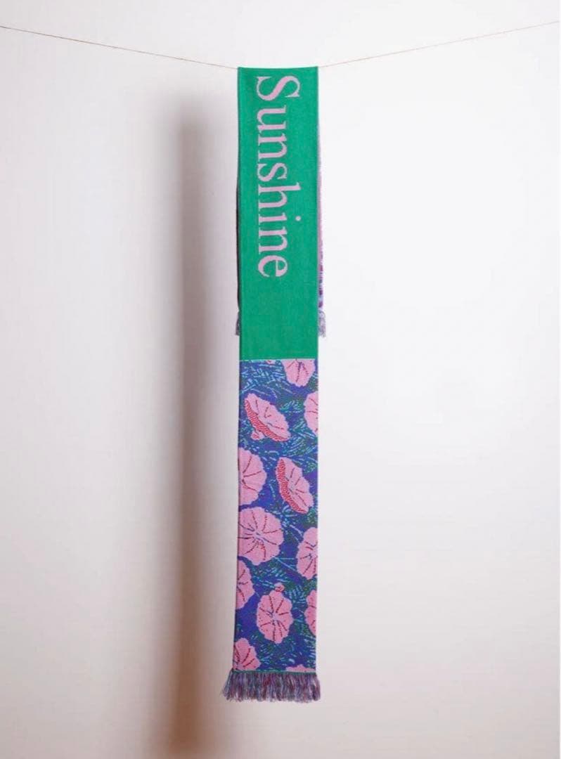 モンマントルニューヨーク　マフラー