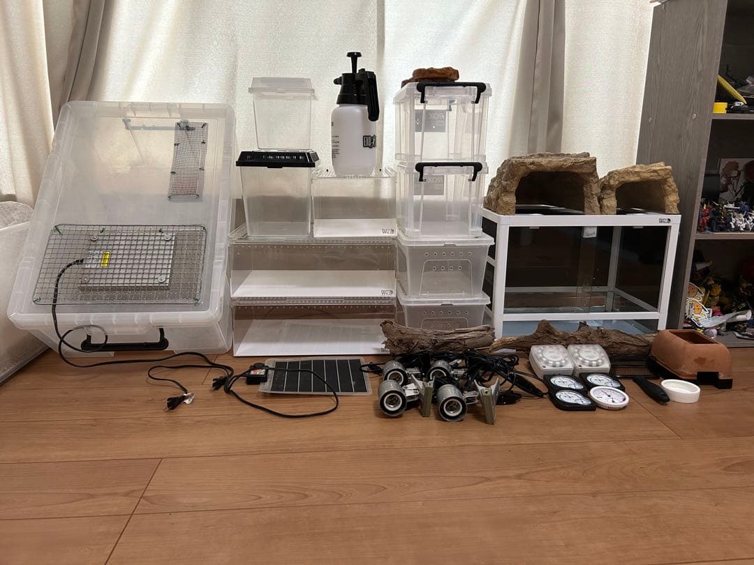 爬虫類用ケージ、その他爬虫類用品色々