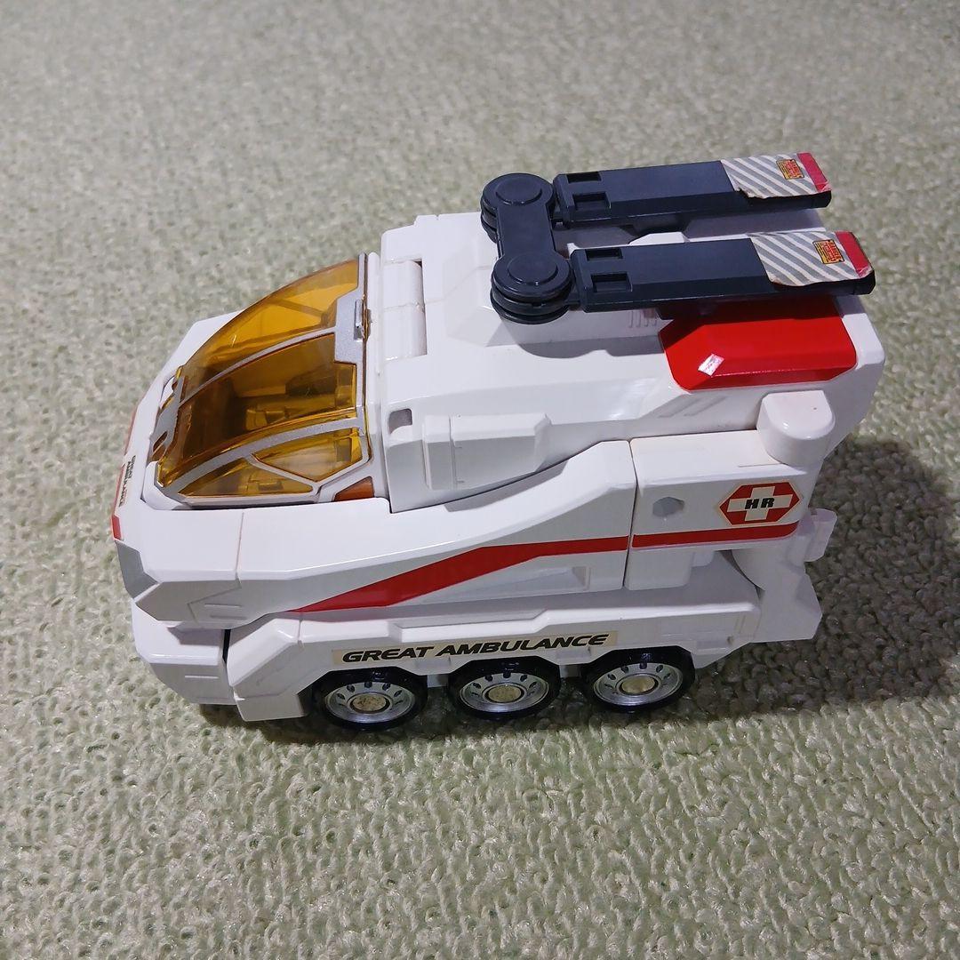 ハイパーシリーズ グレートアンビュランス　トミカ　美品　箱あり