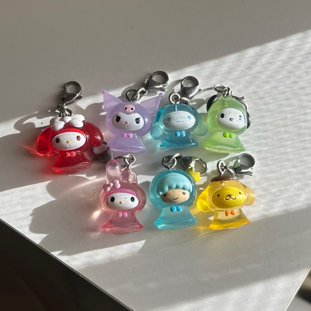 サンリオ　めじるし アクセサリー1,2レインコート　てるてる坊主　7点セット