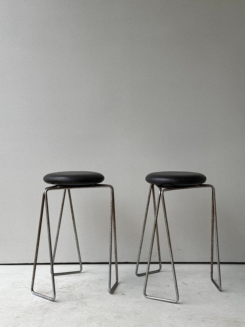 ２脚セット　天童木工　回転　スツール　椅子　ポストモダン　倉又史