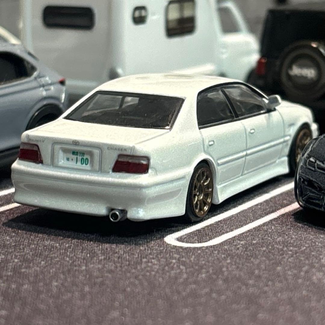 箱付き ターマックワークス1/64 チェイサー VERTEX ホワイトメタリック