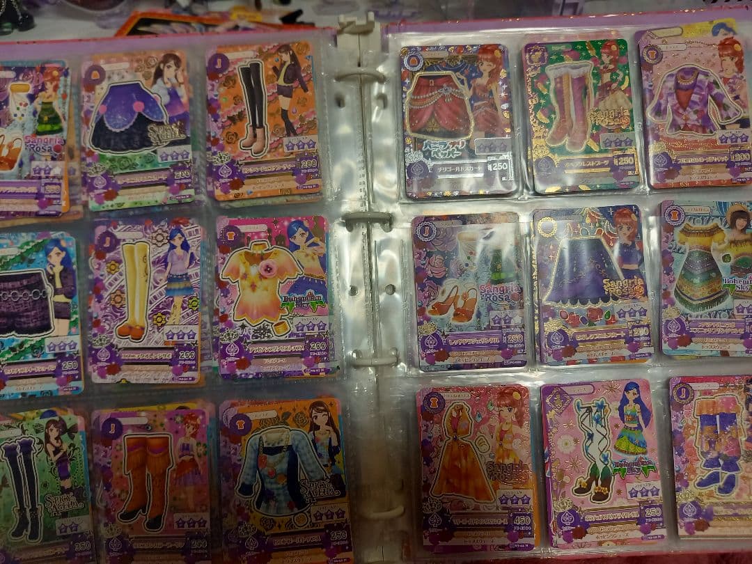 アイカツ カード まとめ売り 枚数不明