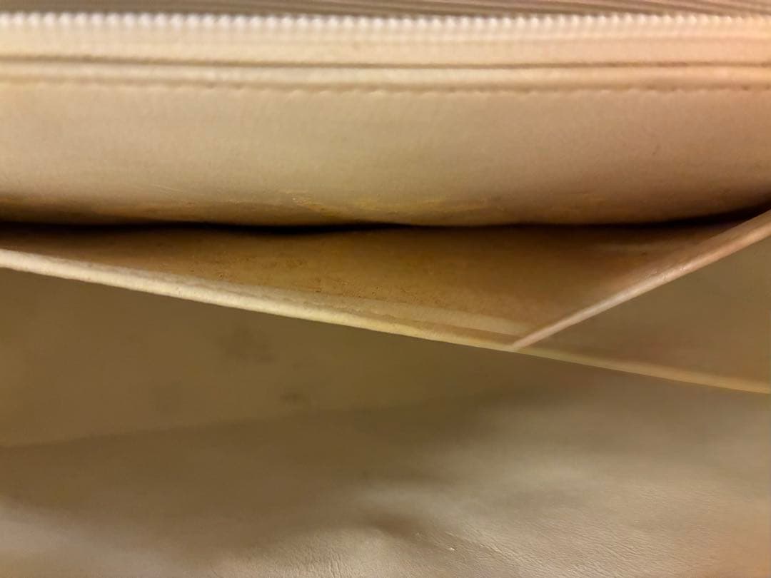 CHANEL（シャネル）のヴィンテージショルダーバッグ、ホワイトラムスキン