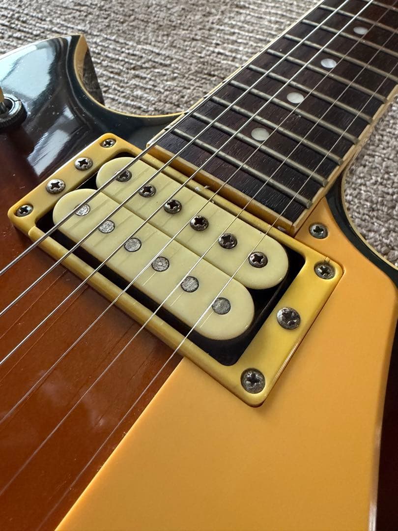 エレキギター　YAMAHA SG - 800S