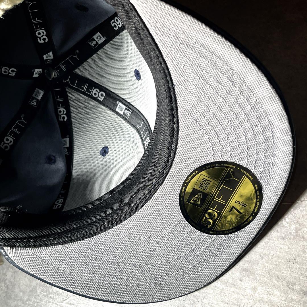 Supreme×NEW ERA Leather Earflap Box Logo