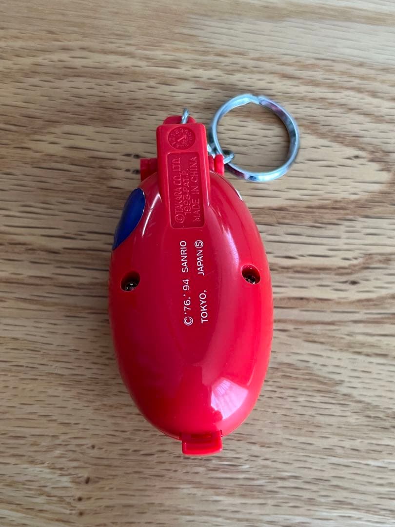 ハローキティ　動くキーホルダー　ポケットクリッター　Hellokitty レトロ