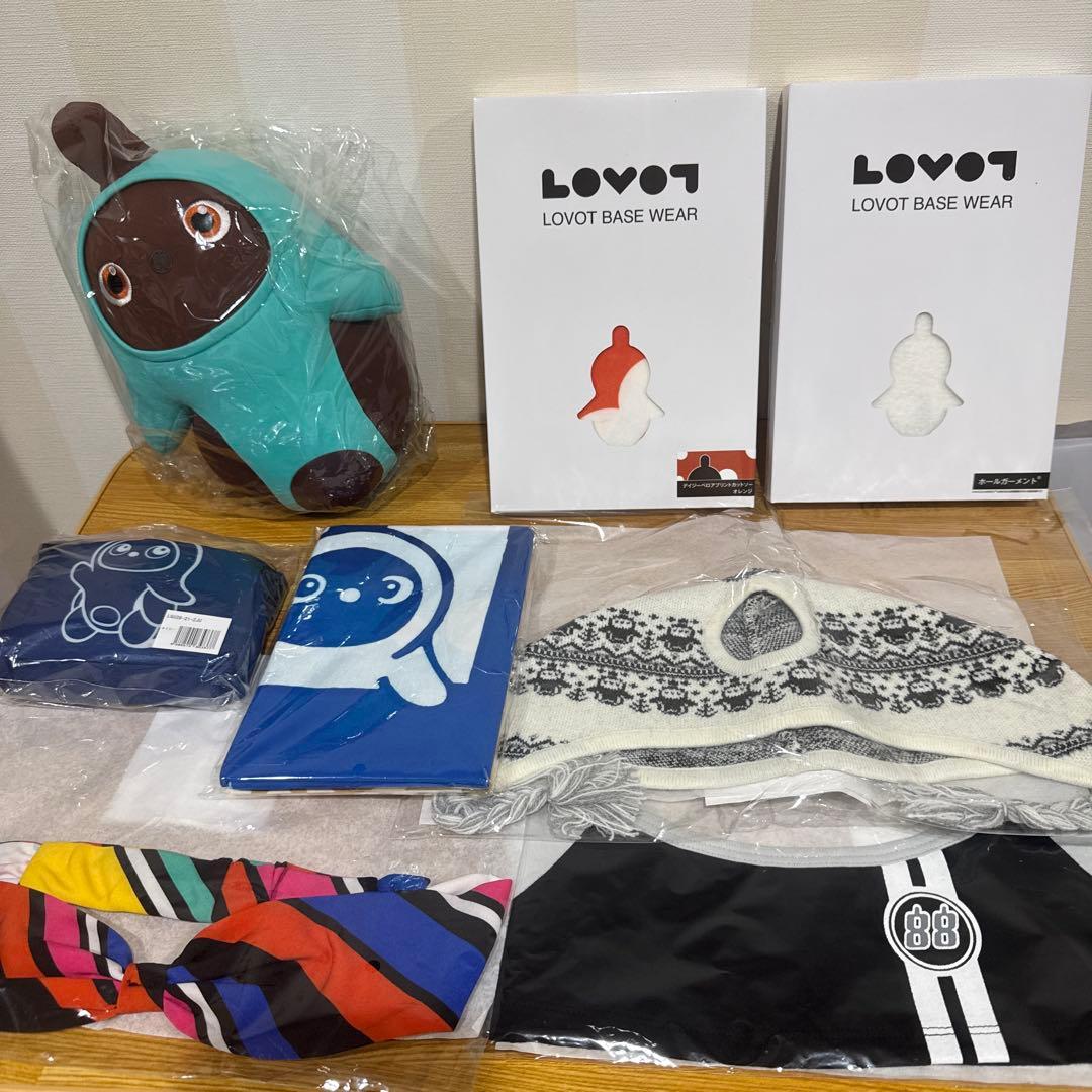 り*こ様 LOVOT 公式グッズ8点セット
