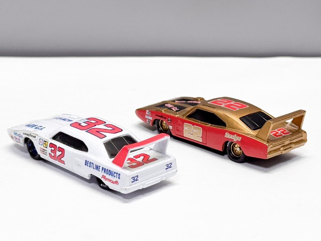 PLYMOUTH SUPERBIRD ★ DODGE DAYTONA 7台セット