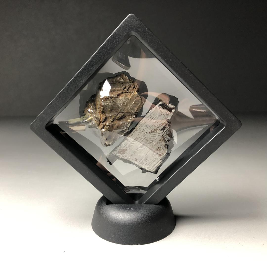 アルタイ隕石　 鉄隕石　メテオライト　原石 2点纏め　重さ約155ｇ