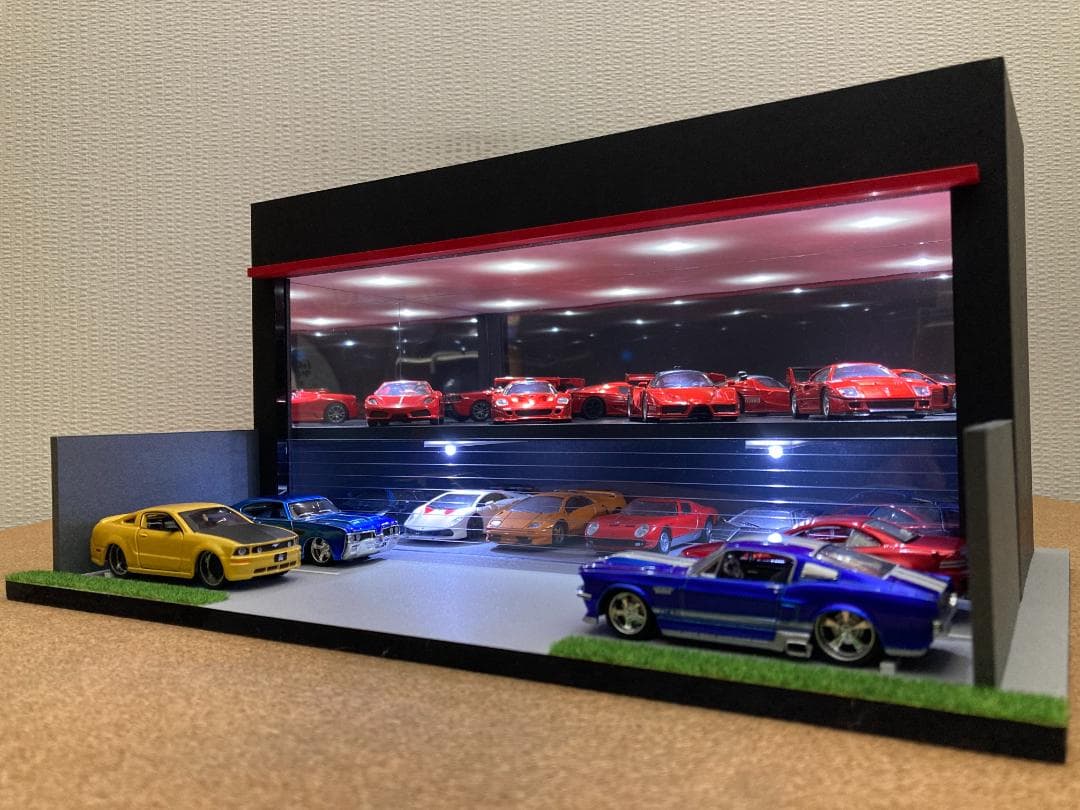 ミニカー用ジオラマ：1/64 カーディーラーⅡ（ブラック＆ダークグレー）