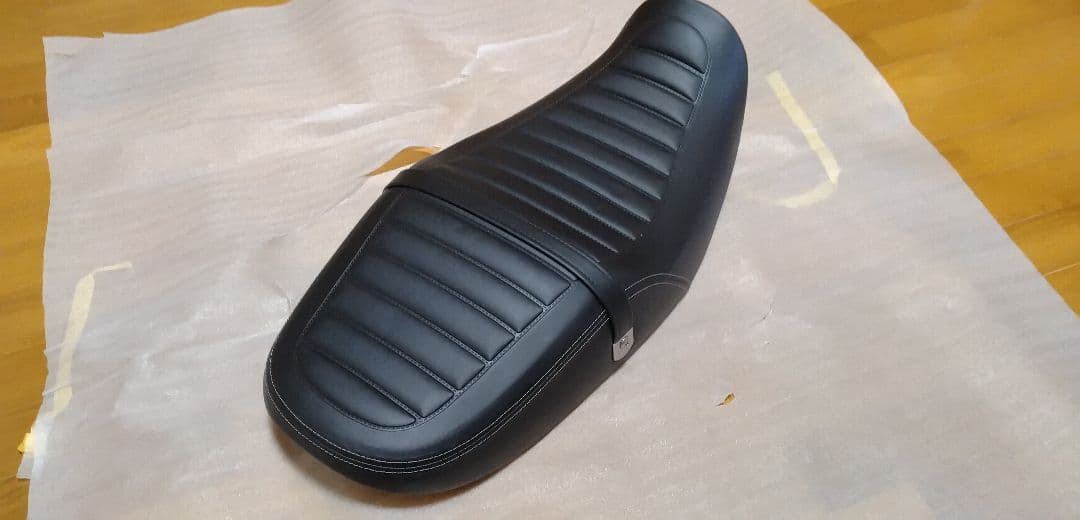 Kawasaki Z900RS　2025年ノーマル外装一式