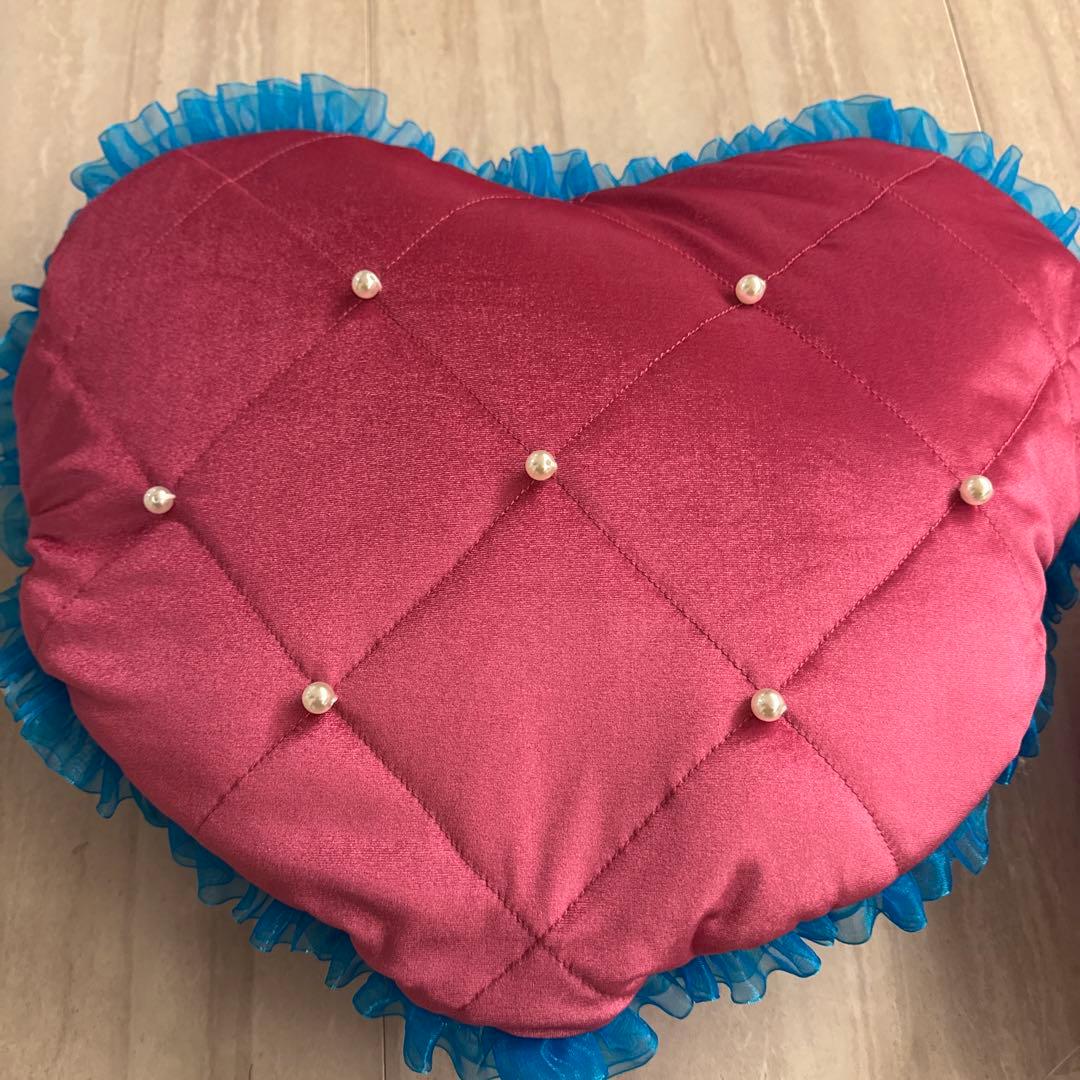 ディズニー♡ミニー♡パルパルーザ　ブランケット＆ポータブルクッション