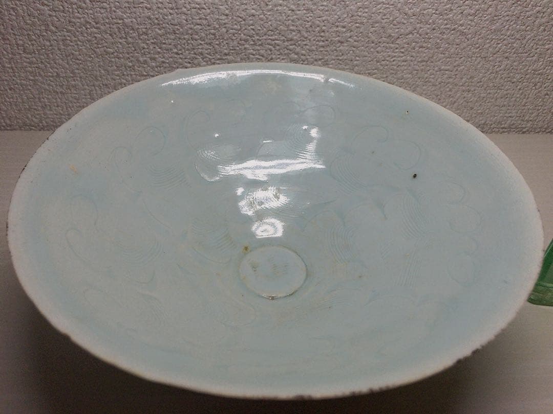 宋時代　青磁　陶磁　中国茶道具　上品　美術品　中国茶碗